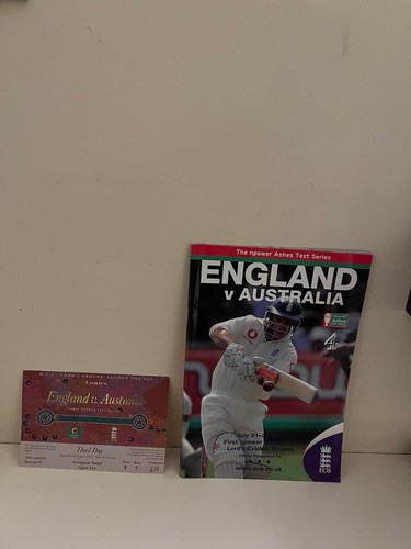 Very rare 2005 ashes cricket - rare,